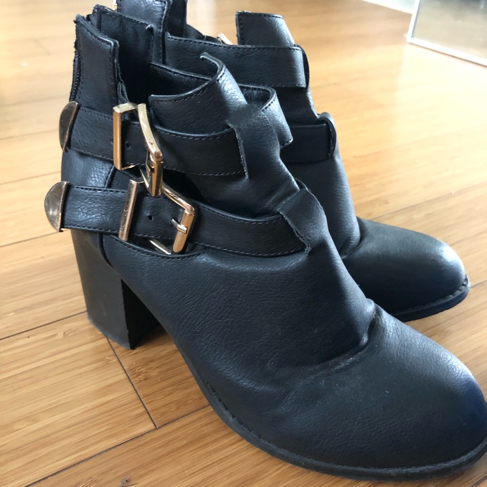 Black Ankle Booties from Italy!